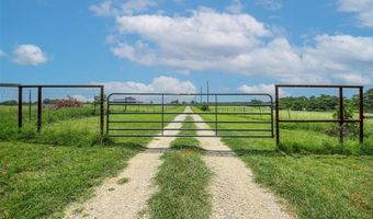 800 Fox Rd, Millsap, TX 76066