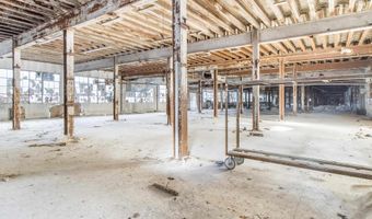 801 N MAIN St, Abingdon, IL 61410