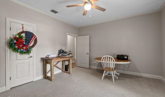 200 Colonel Burt Dr, Benton, LA 71006