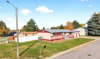803 Eisenhower St, American Falls, ID 83211