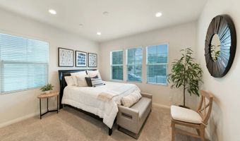 3035 Starry Night Dr, Escondido, CA 92029