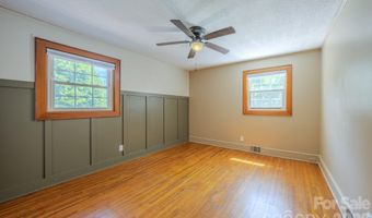 2150 Nc 80 Hwy, Bakersville, NC 28705