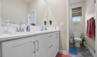 2011 Copernicus Ct, Escondido, CA 92026
