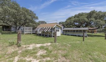 138 BIG OAK Dr, Adkins, TX 78101