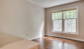 27 Buttonwood Rd, Bedford, NH 03110
