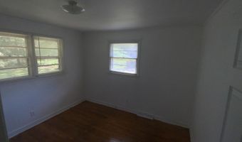 426 Albert St, Bishopville, SC 29010