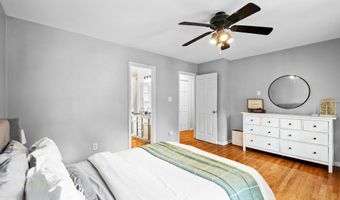 1913 Kelly Glen Dr, Apex, NC 27502