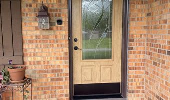 4710 Summer Dr, Anderson, IN 46012