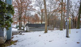 1677 Cree Dr, Arkdale, WI 54613