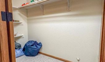 1959 Mesquite Loop, Bismarck, ND 58503