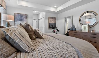 33 Samuel Dr, Barnegat, NJ 08005