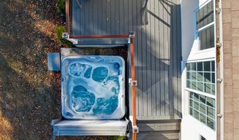 276 N Amherst Rd, Bedford, NH 03110