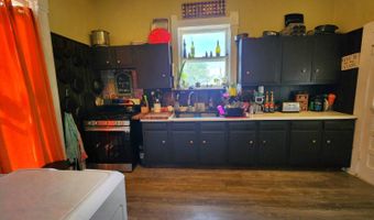 210 W Locust, Anthony, KS 67003