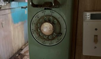 237 12th St, Apalachicola, FL 32320