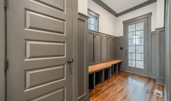 2504 Shenandoah Ave, Charlotte, NC 28205
