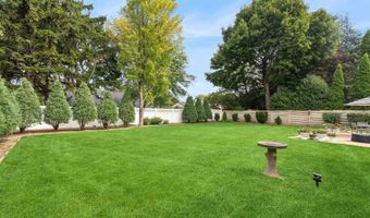 844 E SUNSET Ave, Appleton, WI 54911