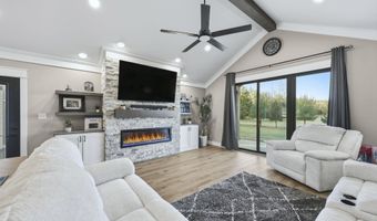 2713 County Road 60, Auburn, IN 46706