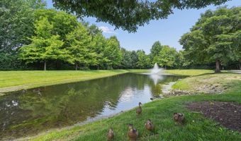 8004 Flint Run Pl 15, Columbus, OH 43235