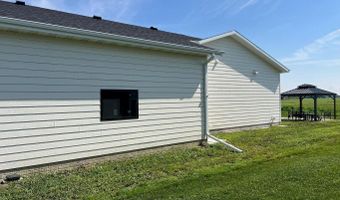 811 S Ibis St, Aberdeen, SD 57401