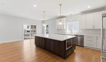 56 W Washington Ave, Atlantic Highlands, NJ 07716
