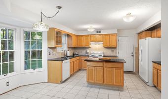 7304 WESTWIND Dr, Bowie, MD 20715