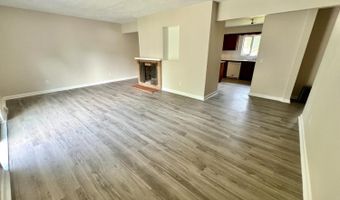 1165 Park Ave, Amherst, OH 44001
