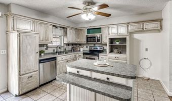 3712 Summerwind Ave, Oklahoma City, OK 73179