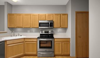 15329 Flower Way 179, Apple Valley, MN 55124