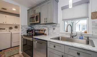 409 Avocado Dr, Barefoot Bay, FL 32976