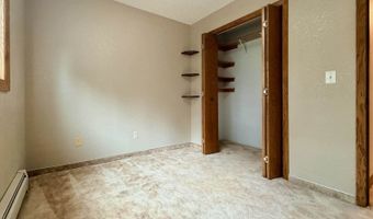 2023 Kavaney Dr N, Bismarck, ND 58501
