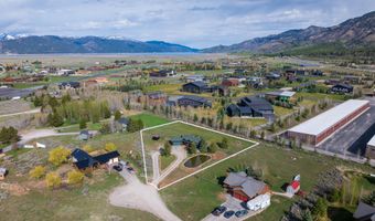 60 BUCKRAIL Ln, Alpine, WY 83128