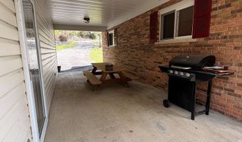 4583 COAL RIVER Rd, Arnett, WV 25007