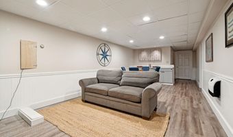122 Pipers Pt, Alton, NH 03809