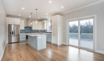 941 High Rd, Berlin, CT 06037