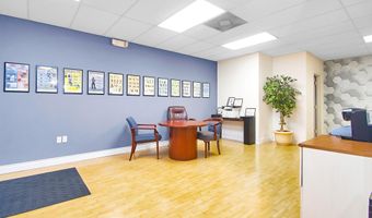 2771 Vista Pkwy 8, West Palm Beach, FL 33411