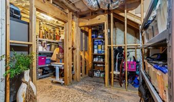 2424 Loxford Ln, Alpharetta, GA 30009