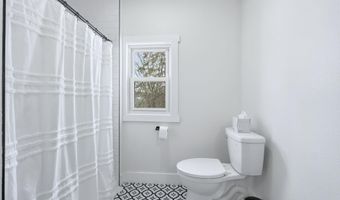 717 S York St, Albion, IN 46701