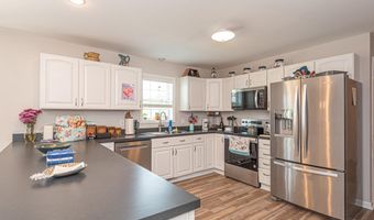 10 WINDSWEPT Dr, Berlin, MD 21811