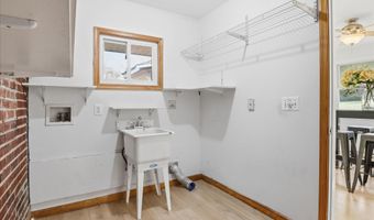 6205 EVERGLADES Dr, Alexandria, VA 22312