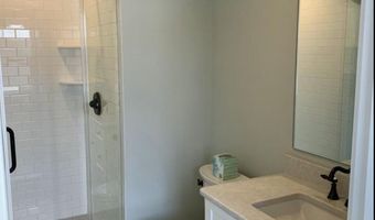 64 Bridge Ave, Bay Head, NJ 08742