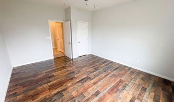 8095 Brookville Way, Avon, IN 46123