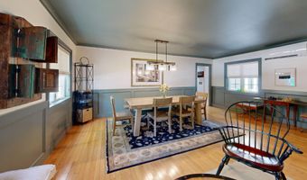 75 Court St, Belfast, ME 04915