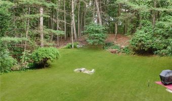 103 Rollingwood Dr, North Kingstown, RI 02852