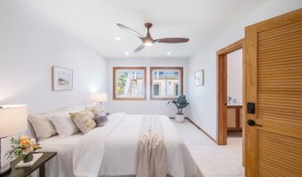 54-223 Kamehameha Hwy, Hauula, HI 96717