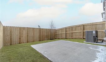 2707 SW Livingston Sq 1, Bentonville, AR 72713