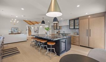 5354 Lewis Rd, Agoura Hills, CA 91301