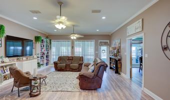 133 Downs Dr, Benton, LA 71006
