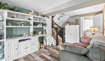 36 BEAVER Dr, Barrington, NJ 08007