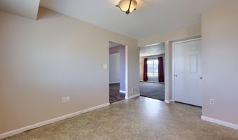 504 LONGVIEW Dr, Reading, PA 19608