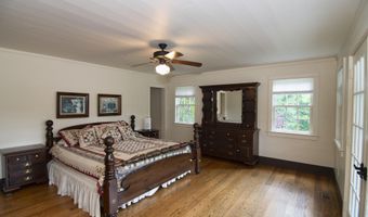 90 Taylor Ln, Alderson, WV 24910